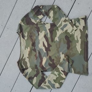 J.Crew Camo Print Long Sleeve Artist Tee | J. Crew Camo Print Longsleeve Shirt